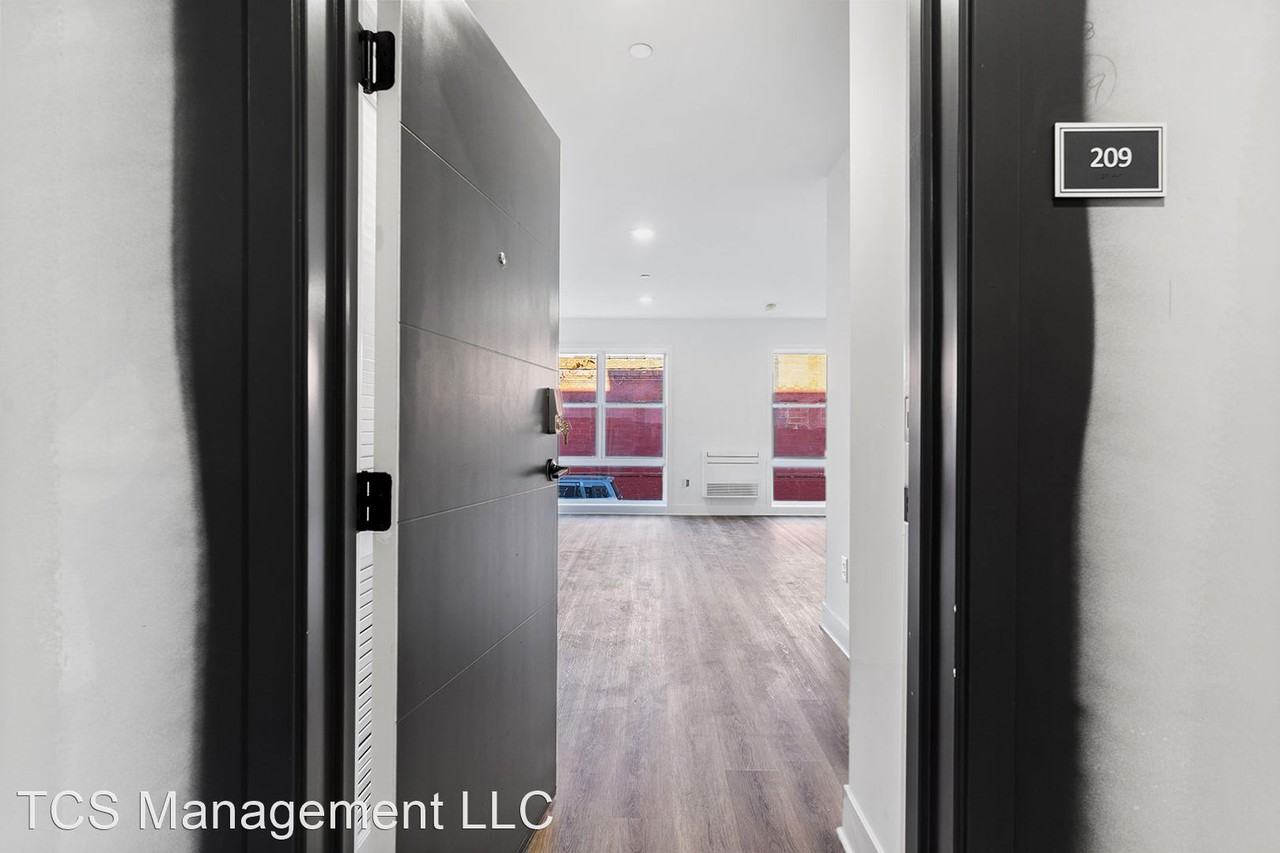 330 Cecil B Moore ave - Photo 2 of 20