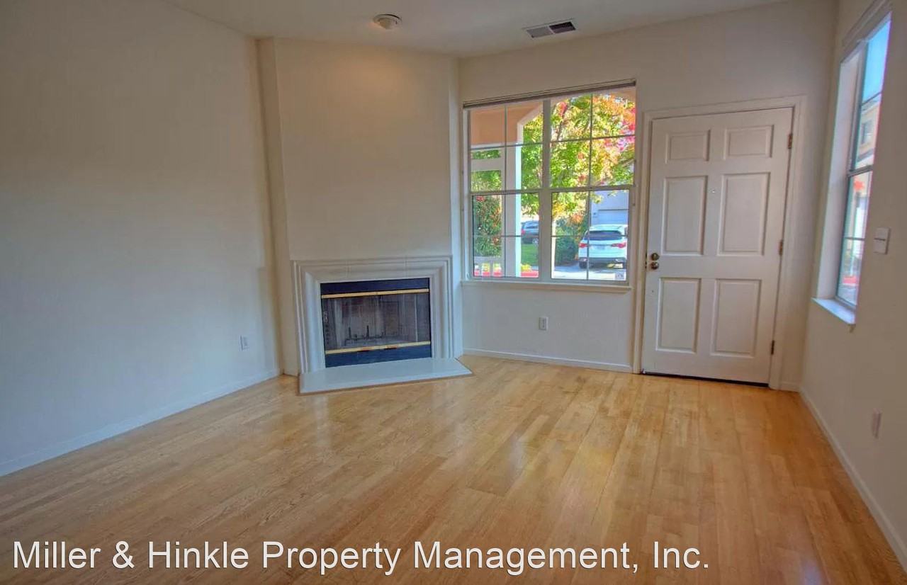 104 Whits Rd - Photo 2 of 13