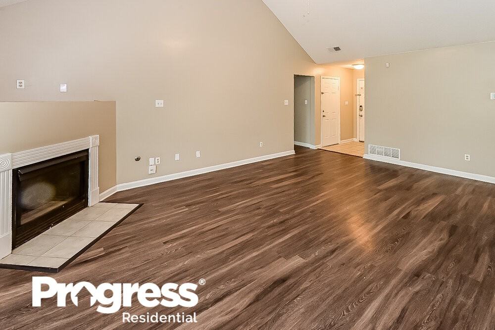 6093 Wills Way Cir S - Photo 3 of 16