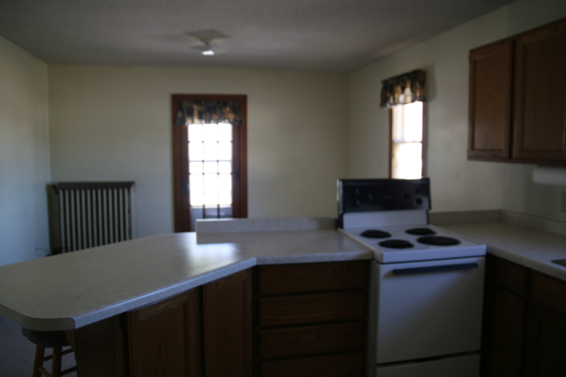 412 Main St - Photo 2 of 5