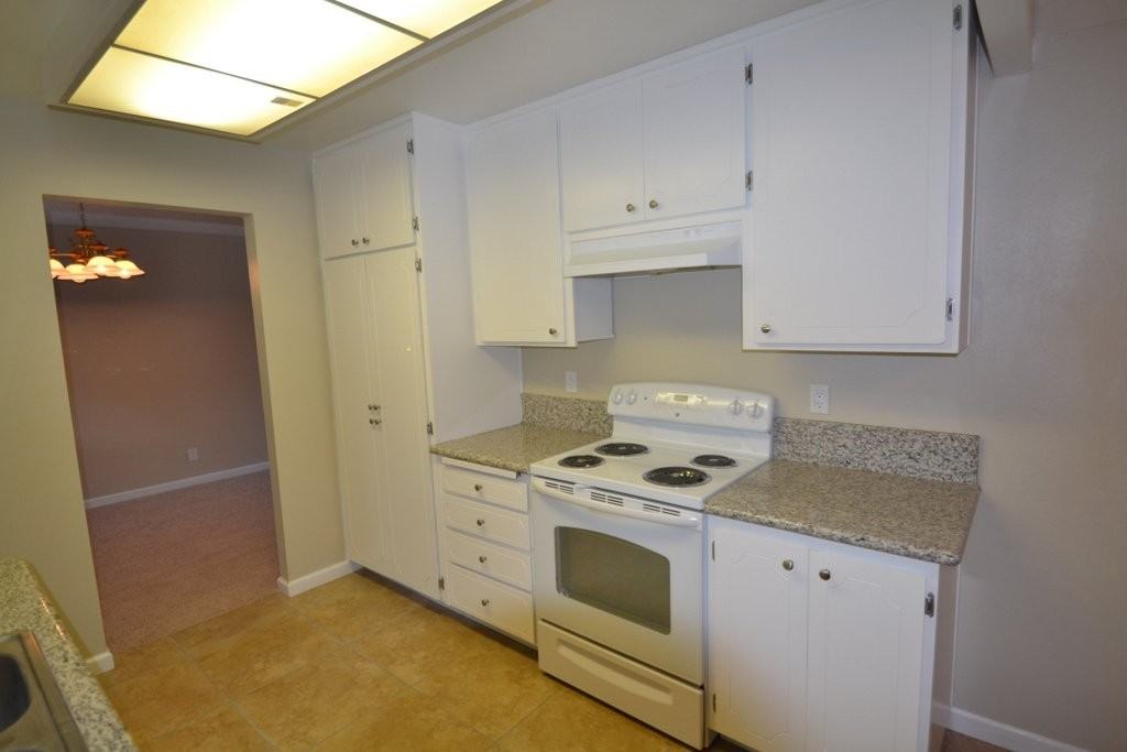 9236 Linda Rio Dr - Photo 3 of 20