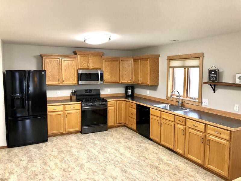 515 Stadler Rd - Photo 3 of 20