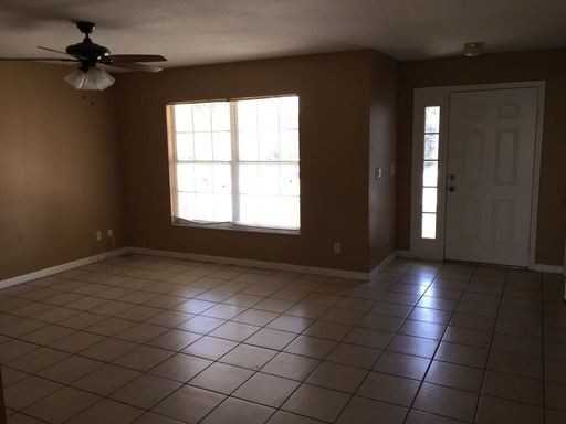 5465 Wood Crossing St - Photo 2 of 12