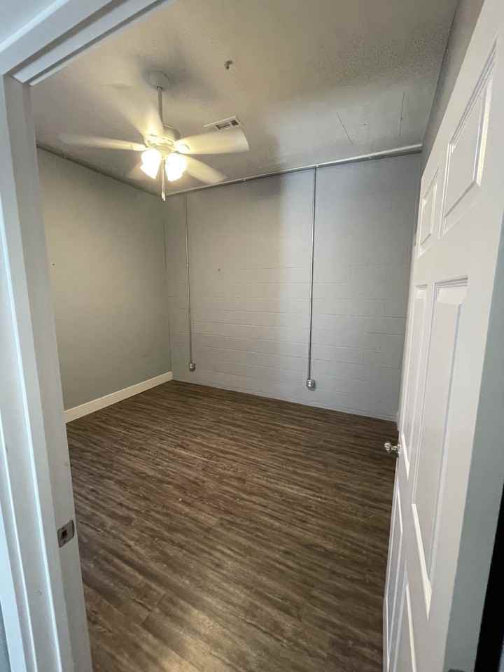 574 2nd Ave #1 - Photo 3 of 6