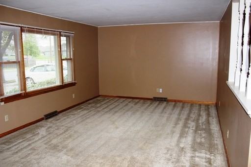 1908 Browning Ave - Photo 3 of 18