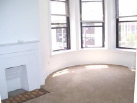 800 N State St #14 - Photo 3 of 4