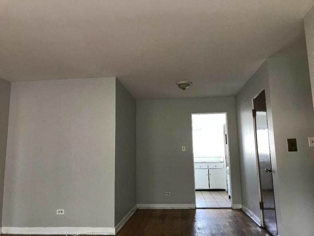 N Albany Ave - Photo 2 of 8