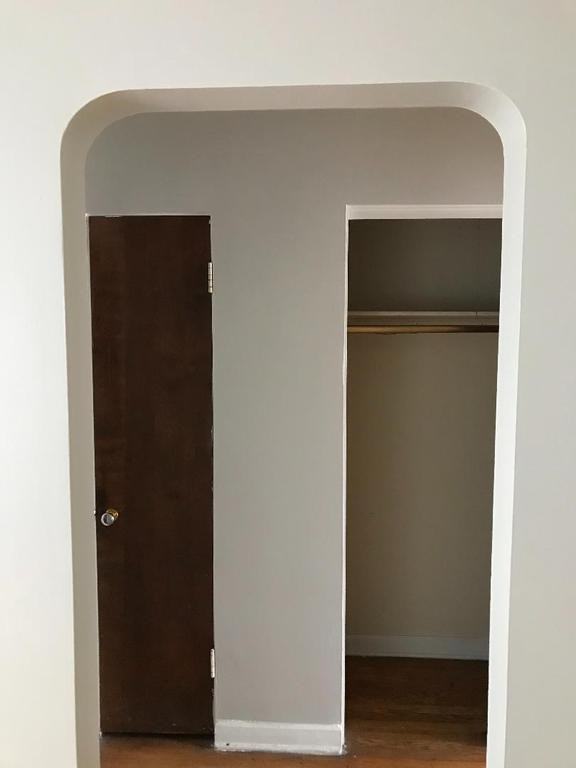 N Albany Ave - Photo 3 of 8