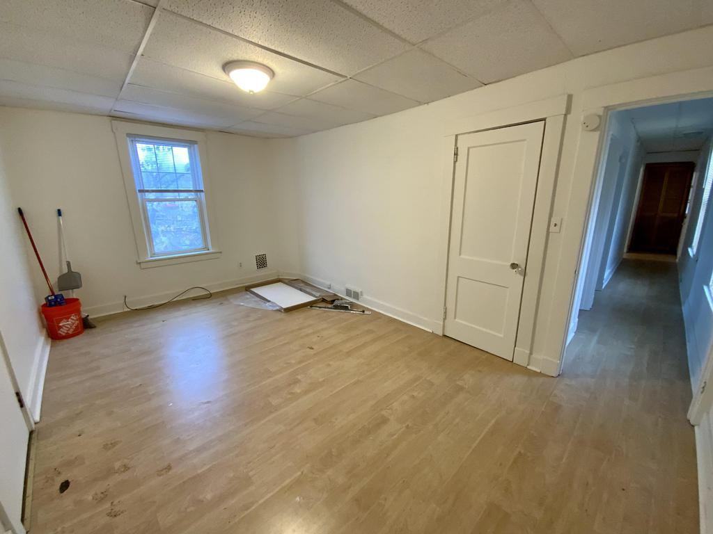 31 Keswick Ave #31R - Photo 3 of 12