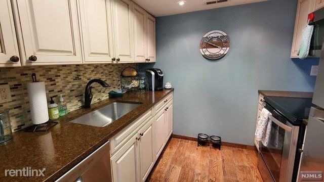 109 River Rd - Photo 2 of 12