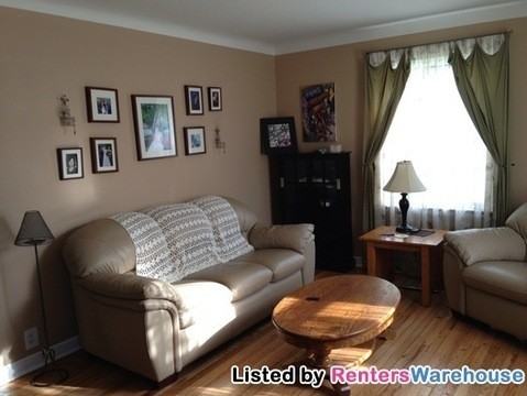 4554 Vincent Ave N - Photo 3 of 10