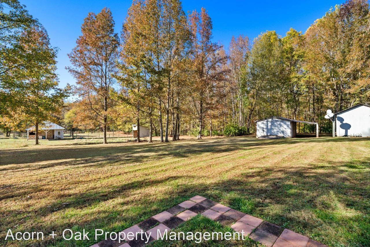 280 Haven Rd - Photo 3 of 17