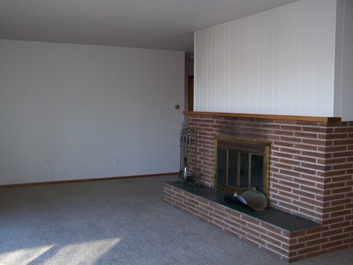 1825 E Sunset Dr - Photo 3 of 13