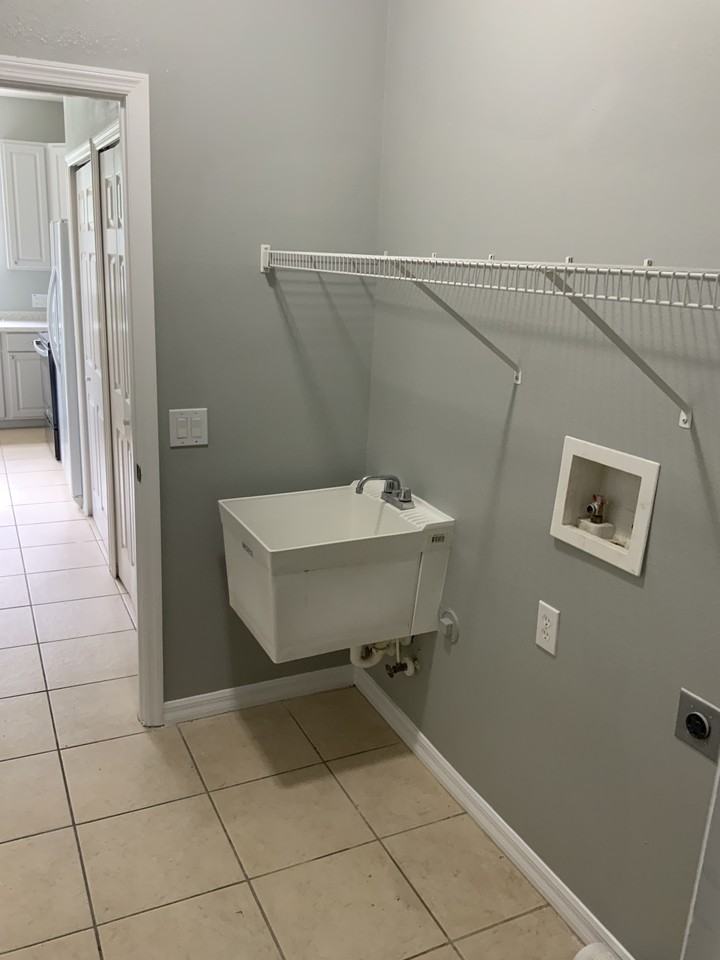 4408 Huddlestone Dr - Photo 3 of 8