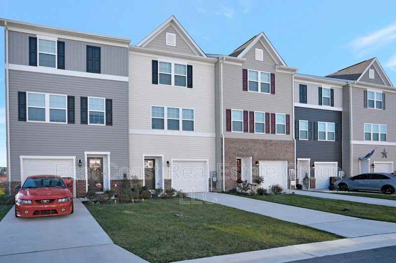 166 Vespucci Ln - Photo 2 of 35