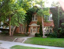 featured image of 1122 South Quincy Avenue East #1