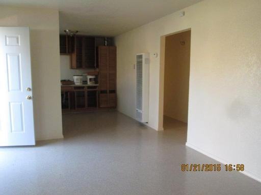 627 Leon Ave - Photo 2 of 5