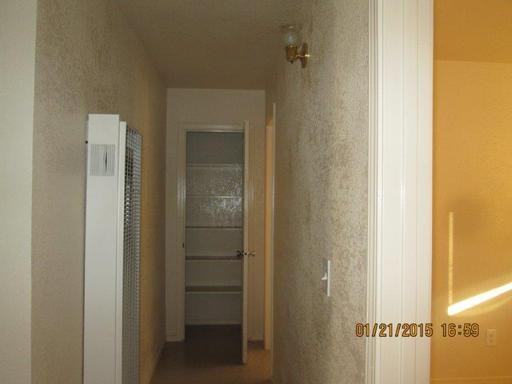 627 Leon Ave - Photo 3 of 5