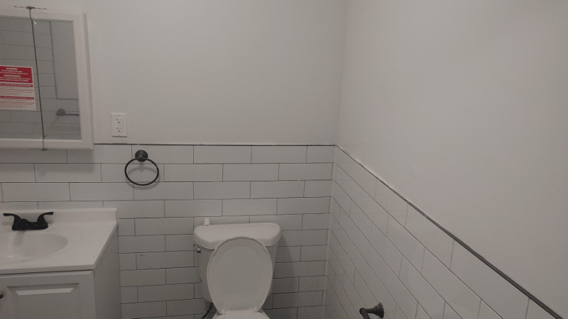 2024 Walton Ave - Photo 2 of 6