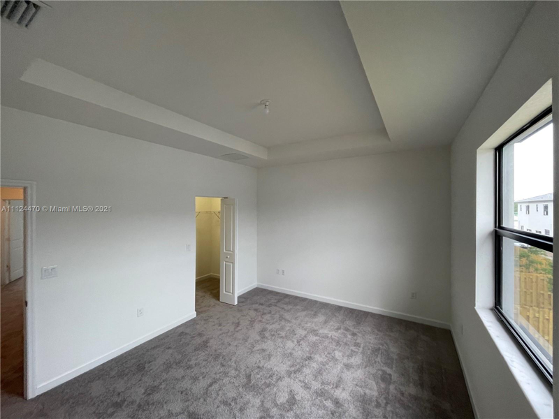28721 Sw 132nd Pl - Photo 3 of 6