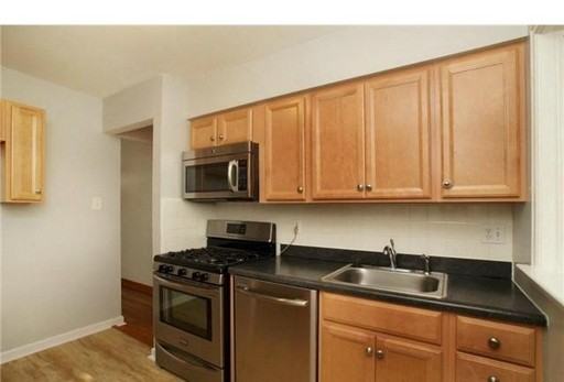 10748 St Stephen Ln - Photo 3 of 13