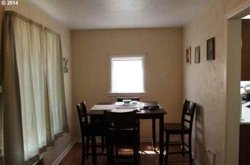 92208 Whitmore St - Photo 2 of 4