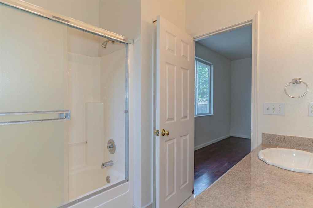1727 Wingfoot Dr #1 - Photo 6 of 14