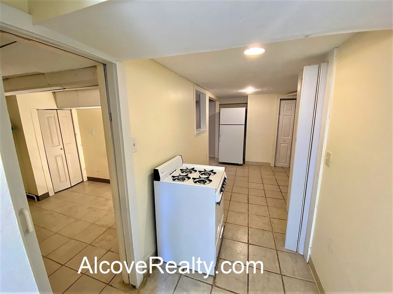 40 Alfred Road #B - Photo 4 of 14