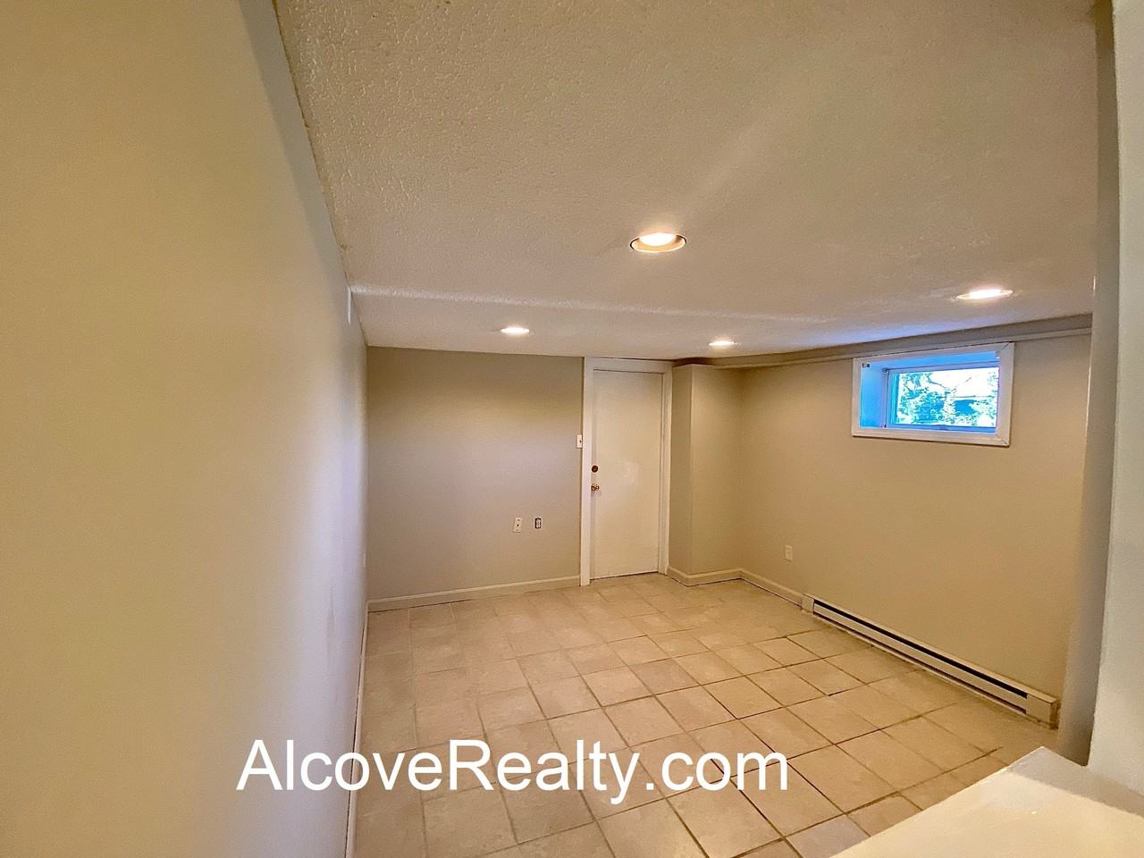 40 Alfred Road #B - Photo 6 of 14