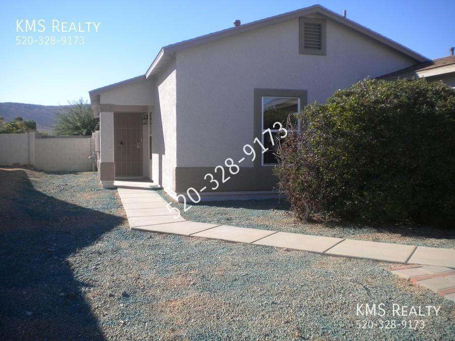 7452 S Nevil Dr - Photo 3 of 29