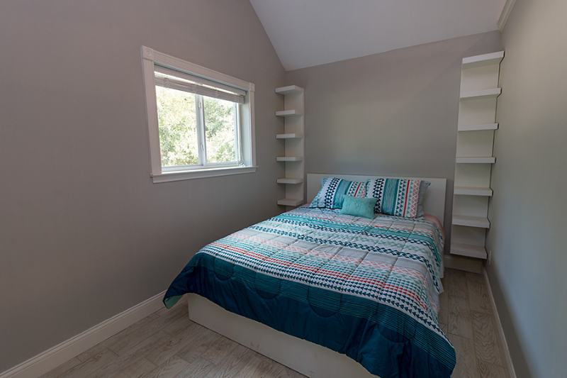 701 Roland Ln #F - Photo 6 of 10