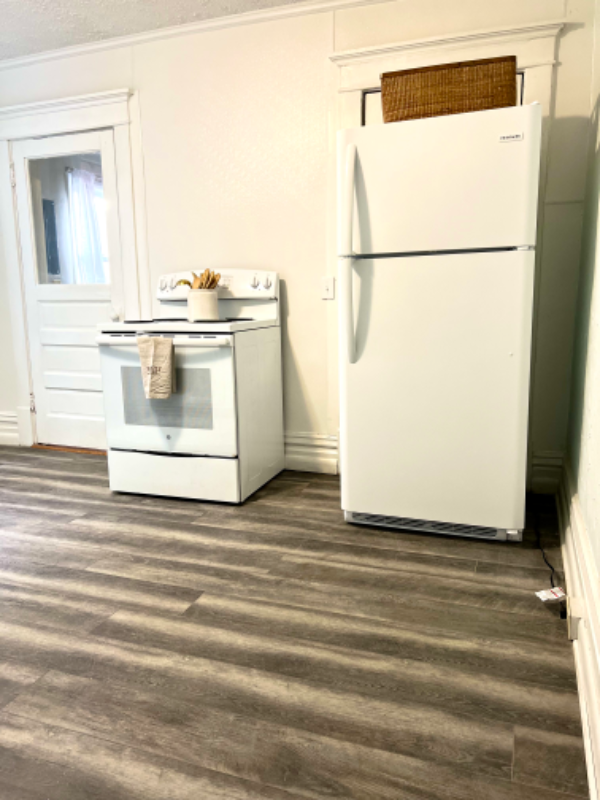 635 5th St - Photo 6 of 12