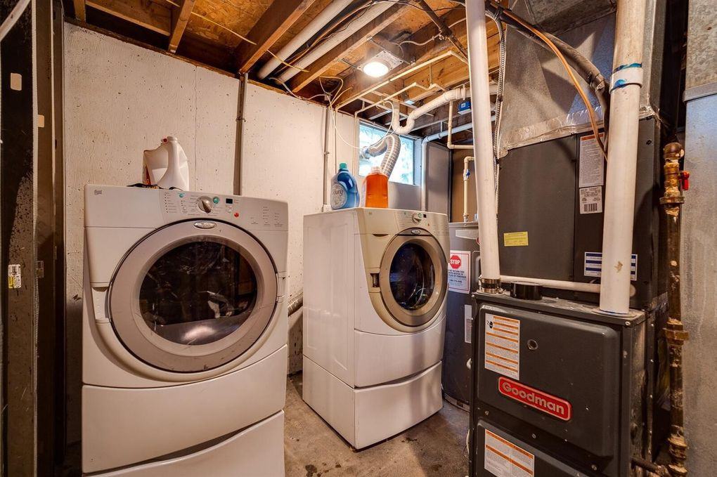 9642 Arvin Ave #1 - Photo 7 of 10