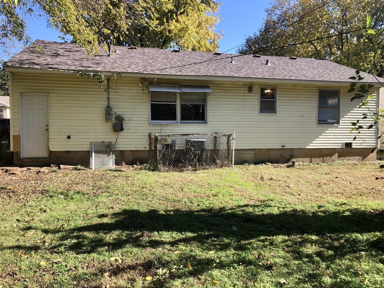 3342 S Marion Ave #1 - Photo 2 of 10