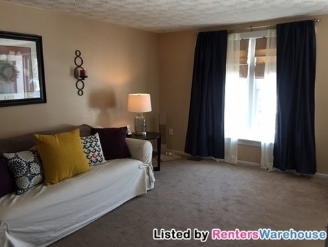 9754 Red Clover Ct - Photo 2 of 15