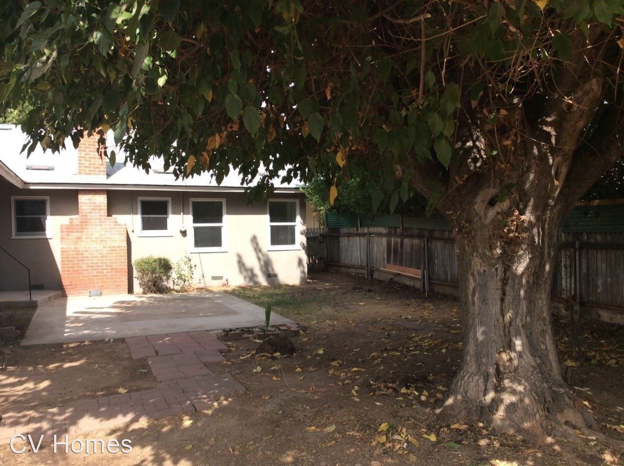 2233 Mary St - Photo 2 of 28