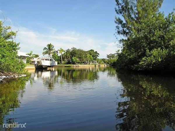 Indian River Apartments - Photo 2 of 15