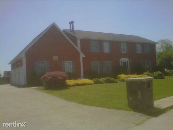 47 Glendale Rd - Photo 3 of 10