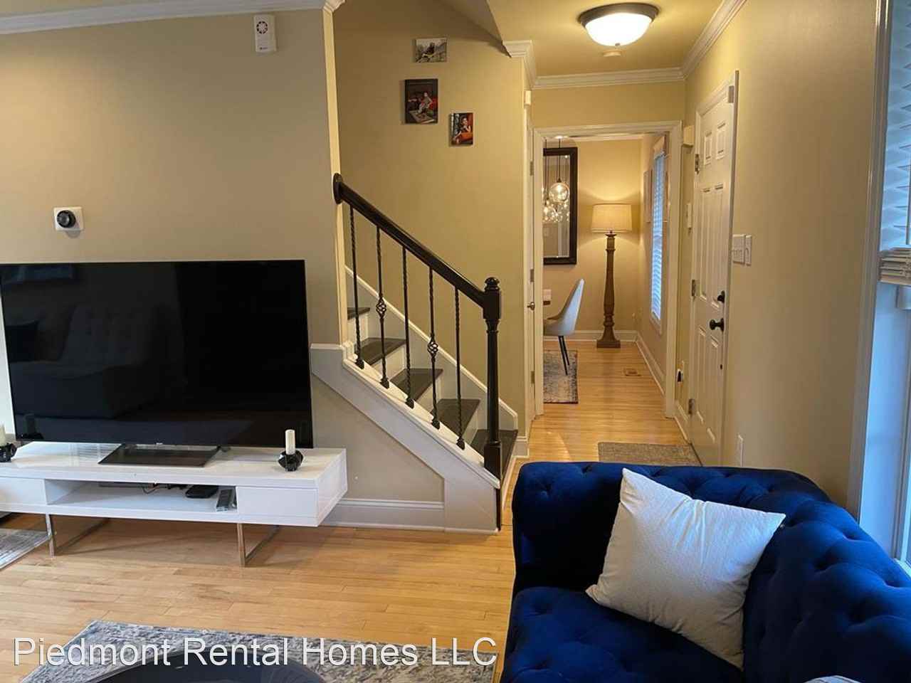 3406 Regina Ct - Photo 2 of 18