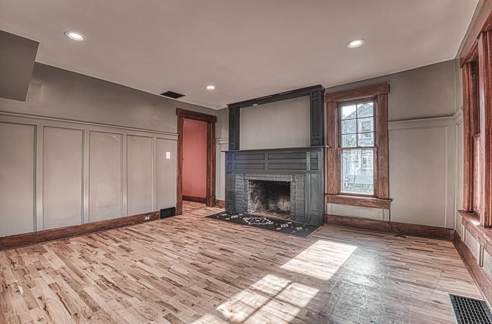 108 S Grove St - Photo 3 of 29