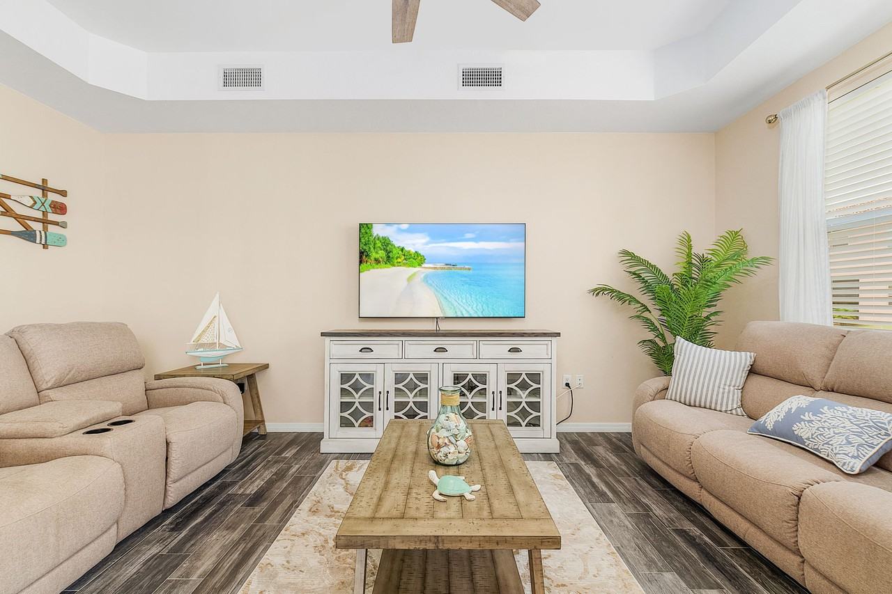 9828 Catena Way #106 - Photo 5 of 30