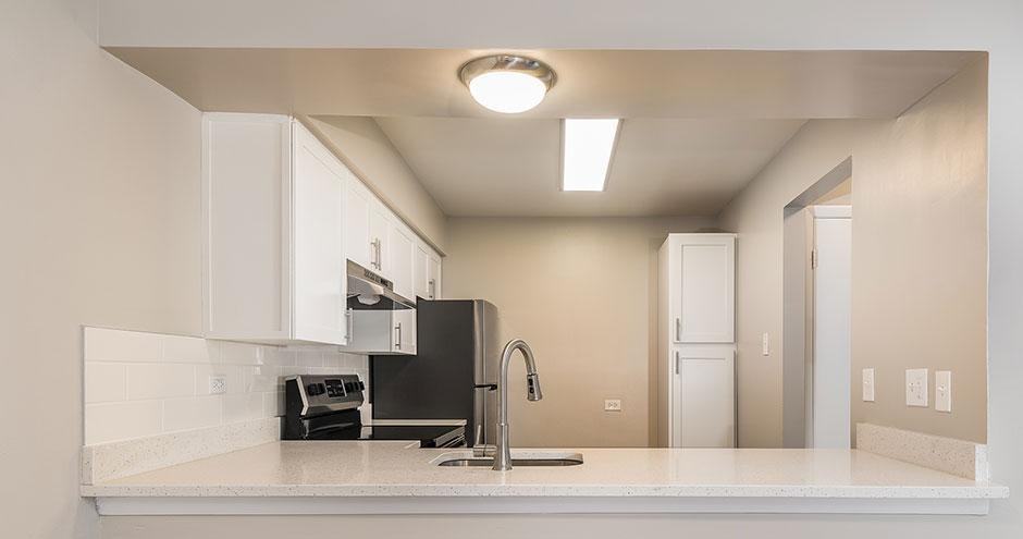 Lakeside at Wheaton Apartments - Photo 3 of 50