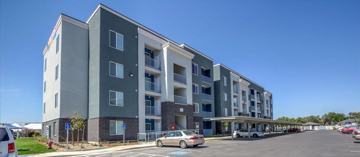featured image of 40 N Orem Blvd