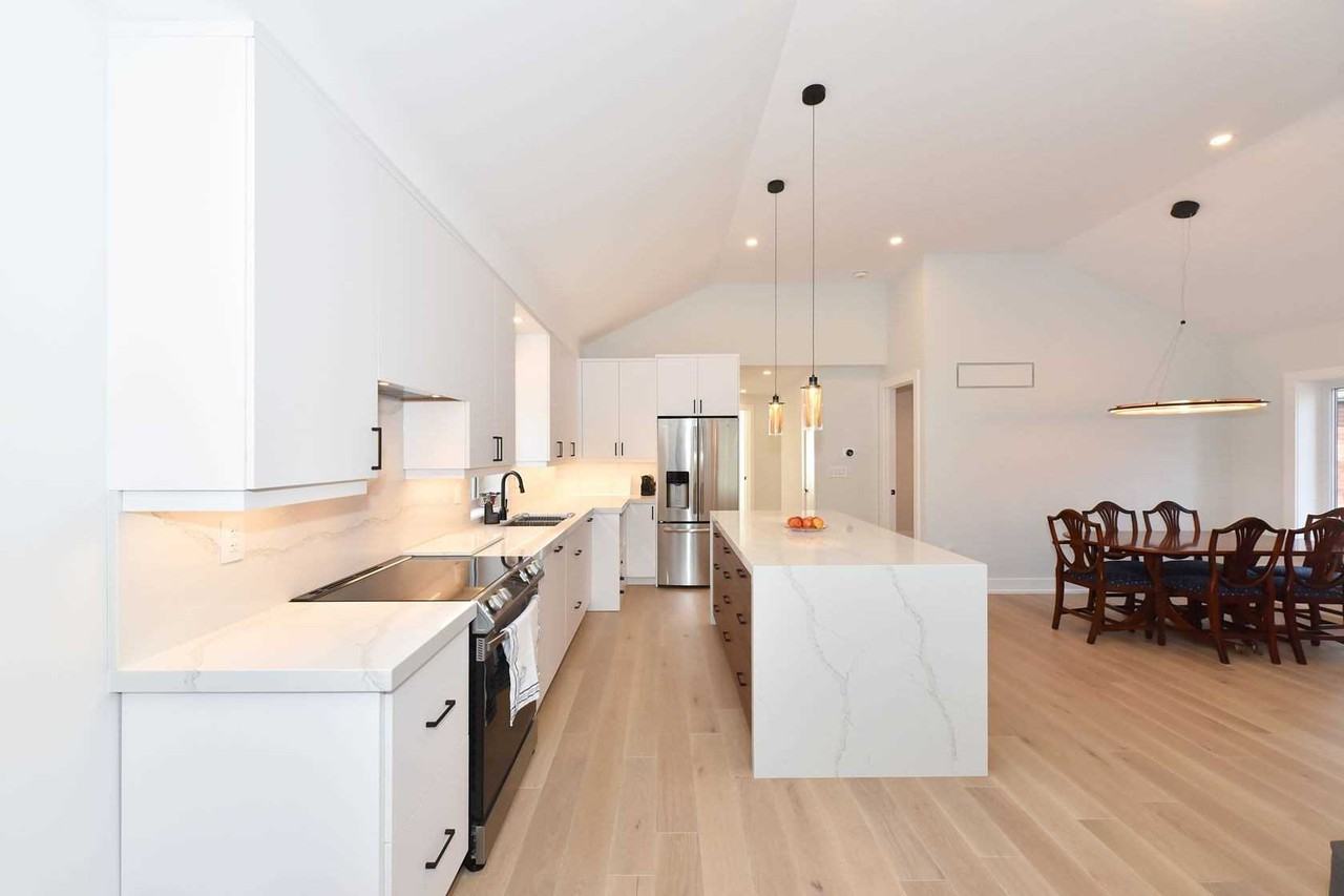 33 Lynnford Drive - Photo 3 of 17