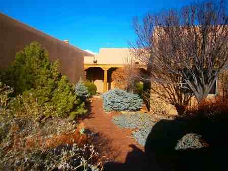 9 Crossroads Ct - Photo 3 of 23