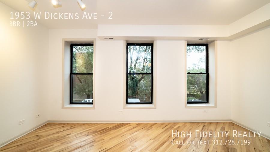 1953 W. Dickens - Photo 2 of 23