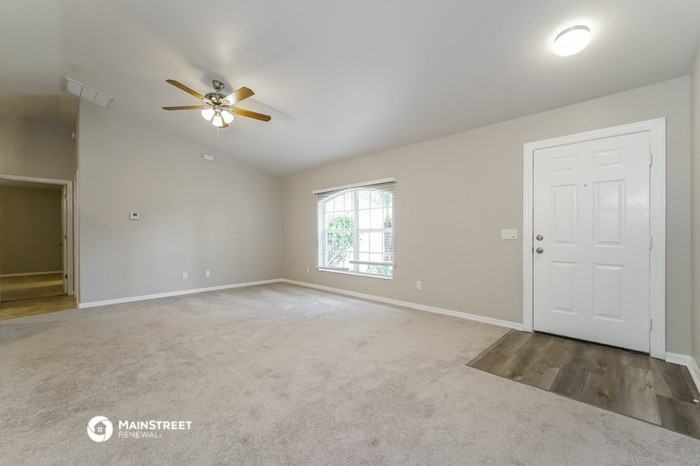 5068 Gailbreath Rd - Photo 3 of 16