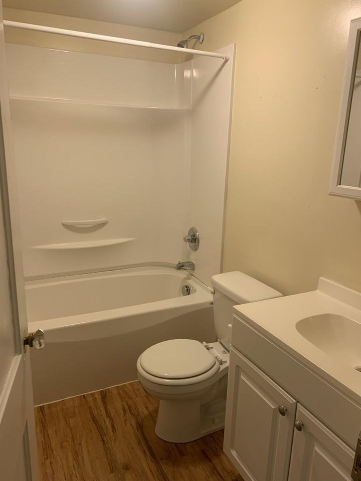 11 E Leigh St #A - Photo 2 of 8