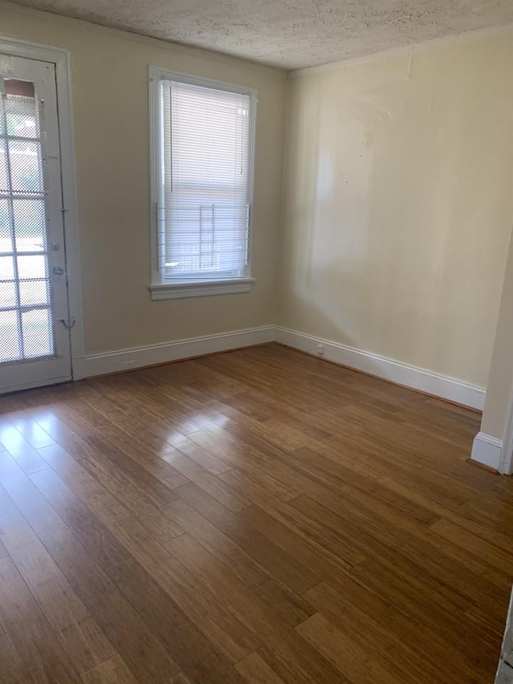 11 E Leigh St #A - Photo 6 of 8