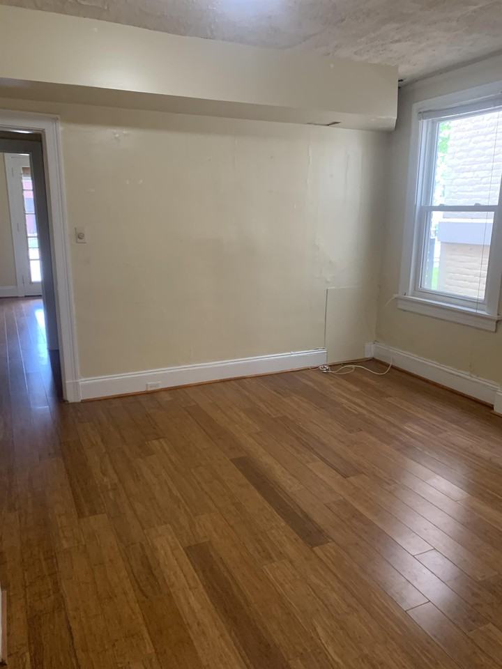 11 E Leigh St #A - Photo 7 of 8